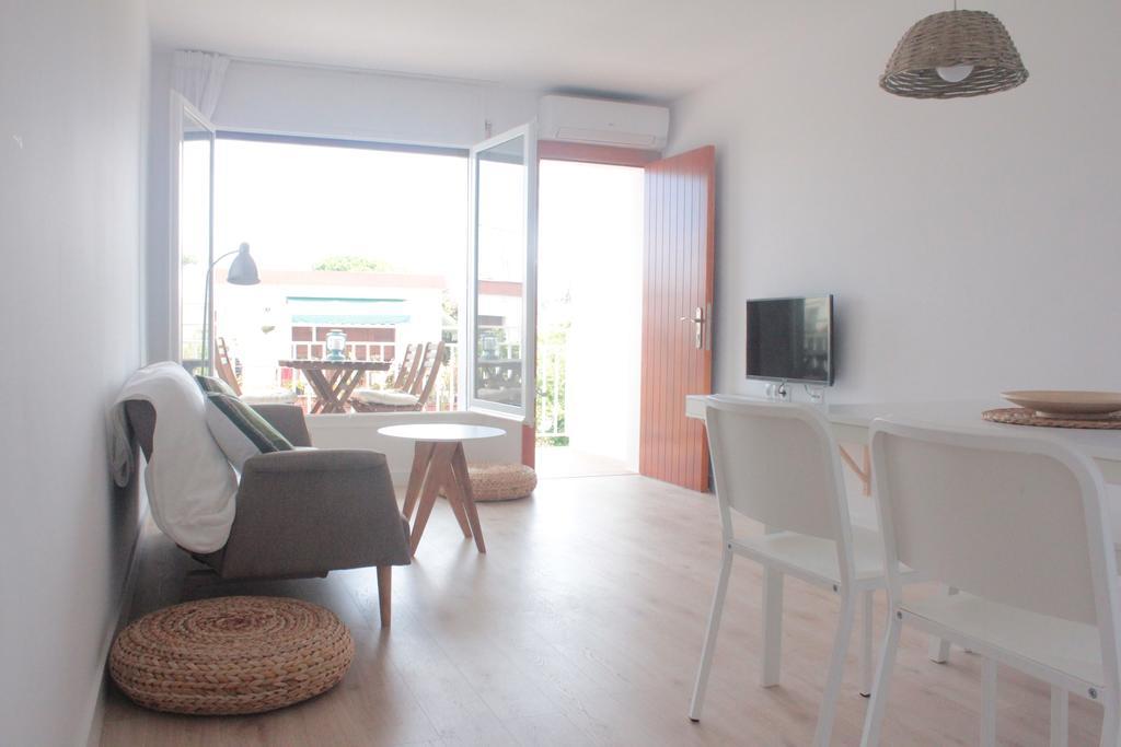 Apartamentos Sirenas Cambrils Ruang foto