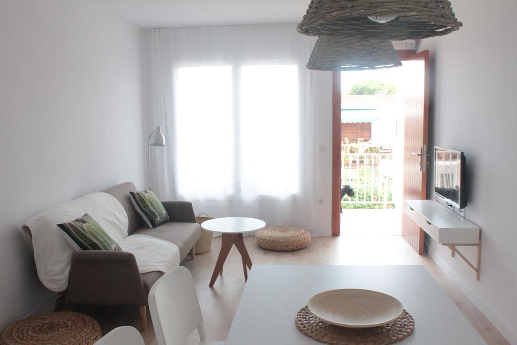 Apartamentos Sirenas Cambrils Ruang foto